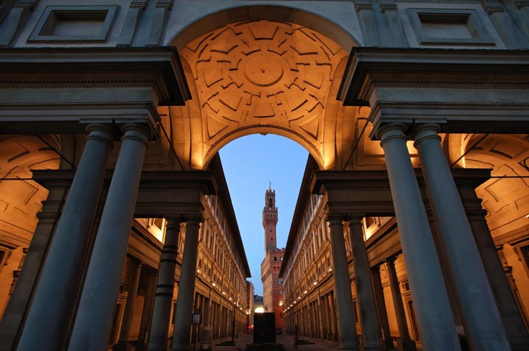 Visita guiada de la Galería Uffizi con entrada preferente - Florencia