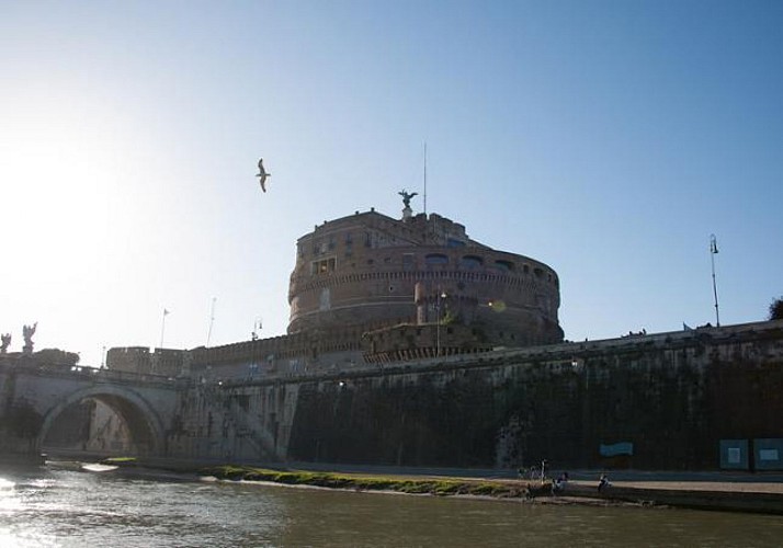 Bootsfahrt auf dem Tiber mit Aperitif