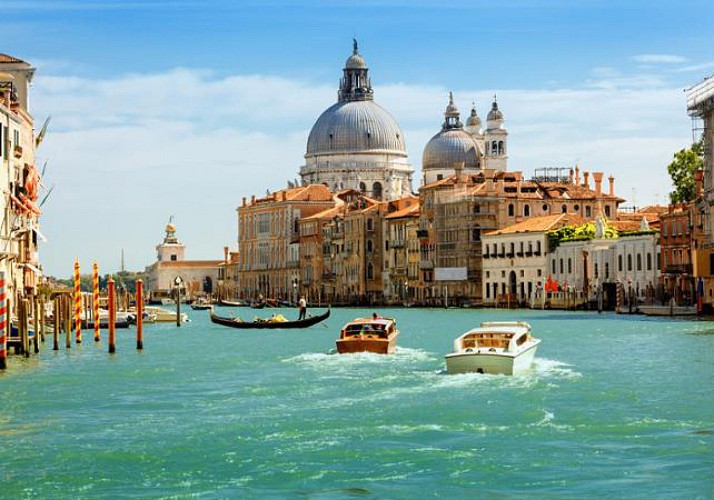 Bootsfahrt auf dem Canal Grande