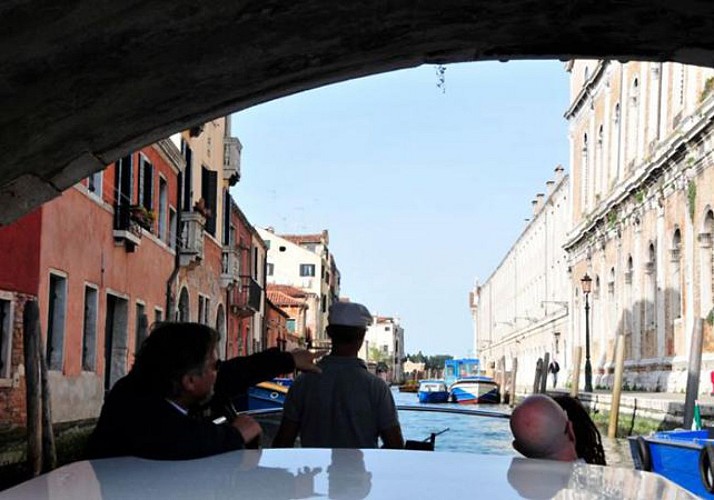 Bootsfahrt auf dem Canal Grande