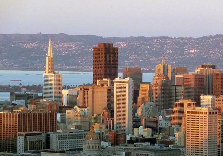 All of San Francisco by hop-on hop-off bus - 1 or 2 day pass with options for a night tour