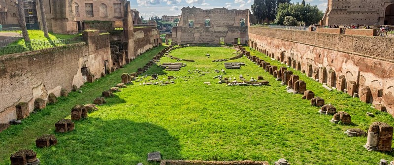 Führung durch die unterirdischen Gänge des antiken Roms: Stadion des Domitian und Trevi-Brunnen