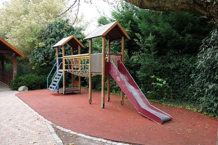 Aire de jeux de Marckolsheim, rue du Maréchal Foch