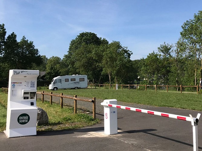Aire de stationnement camping-car