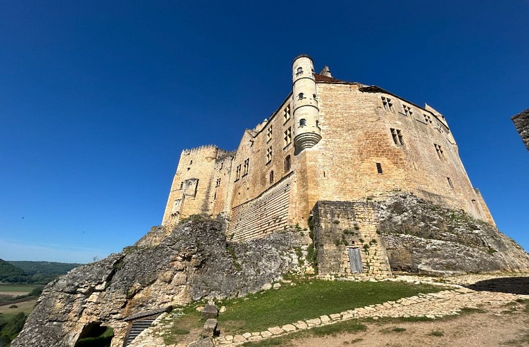 Les balades de Camille - visite guidée - Beynac - châteaux Dordogne