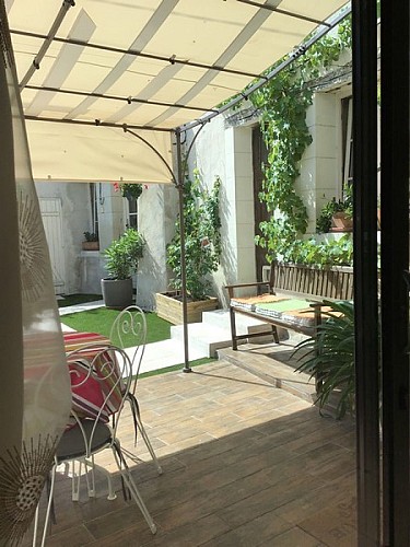 Rocher_du_Château_Vouvray_terrasse