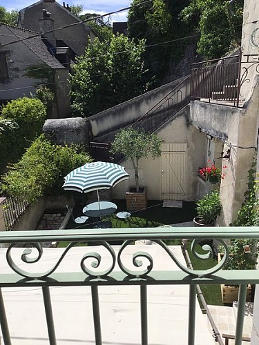 Rocher_du_Château_Vouvray_jardin