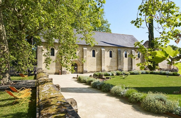 Prieure saint-cosme refectoire