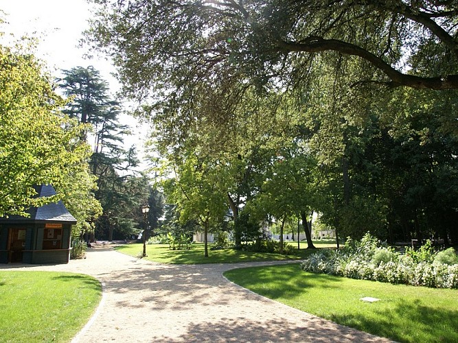 Parc de la Perraudière - Saint-Cyr-sur-Loire