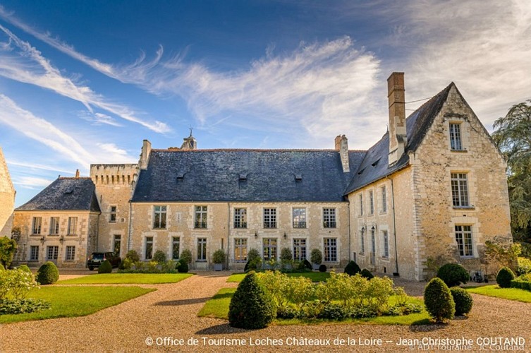 Chateau_saint-germain_facade_loches-valdeloire_Coutand