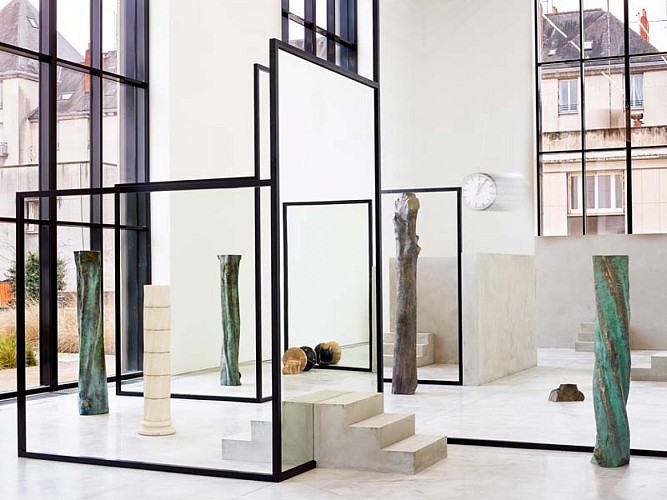 Alicja Kwade au CCCOD - Centre de création contemporaine Olivier Debré