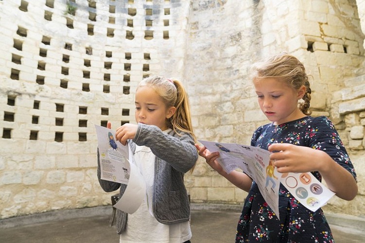 Forteresse_royale_Chinon_Tour_Parcours_Enfant_Crédit_Stevens_Frémont