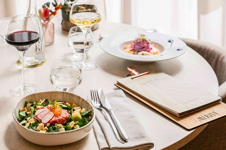 Restaurant "Les Vignes"
