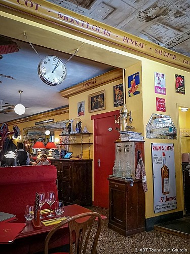 Le Chien jaune - Restaurant à Tours. Val de Loire, France.