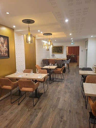 Restaurant La Tourangelle Montlouis salle  (1)