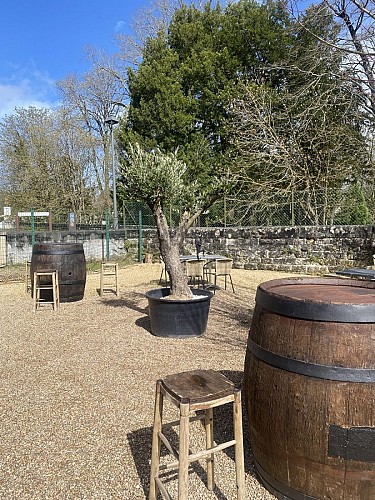 Guinguette l'Ilot - Azay-le-Rideau terrase-Charlotte BERG 280334 (3)