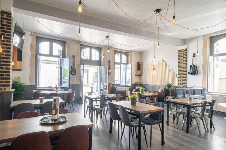 Harmonium_bistrot_musical_Véretz (6)