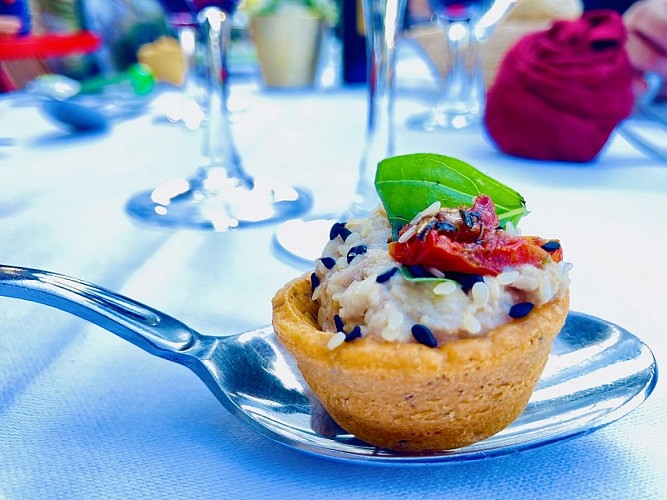 Restaurant clos racine_ le val d hazey _MISE EN BOUCHE