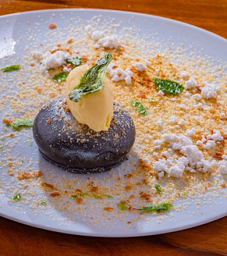 LA MAISON DES TOQUÉS - RESTAURANT GASTRONOMIQUE