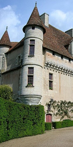 tourelle-chateau-neuvic