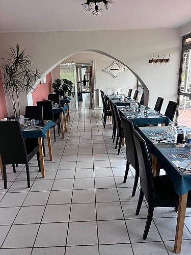 salle restau etape du lac