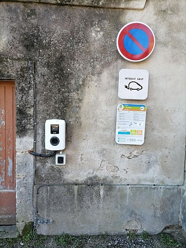 Borne de recharge de vélo électrique de Saint André de Majencoules