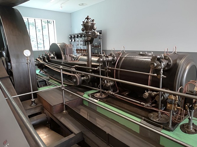 Machine à vapeur de Livarot