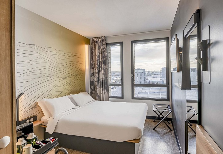 hotel-bordeaux-bassins-à-flot_4661_superior-room