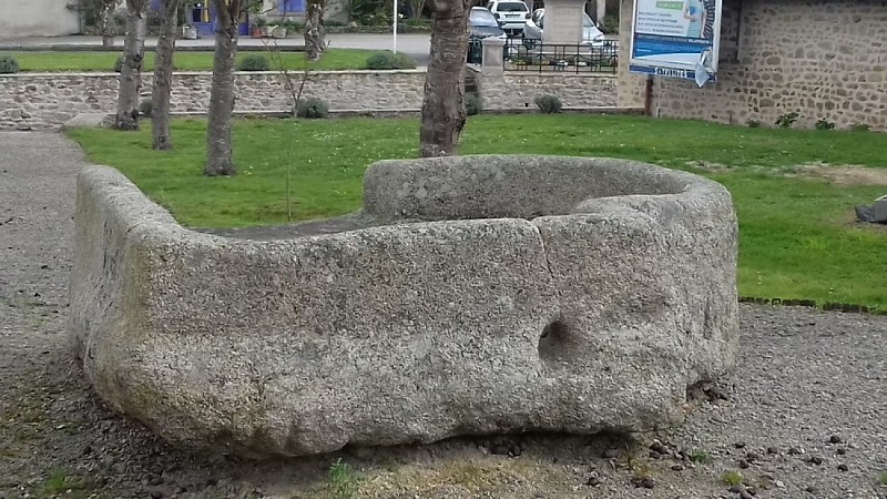 Le baptistère Nantiat_1