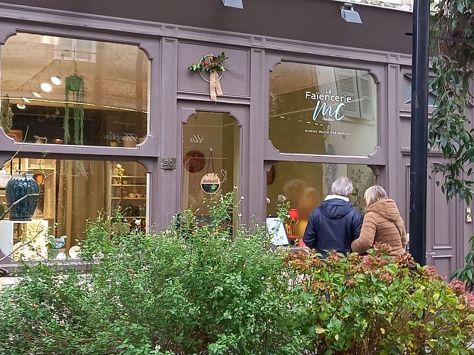 La Faïancerie Marie Charpentier Honfleur_vitrine2
