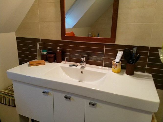 2 SALLE DE BAIN 2