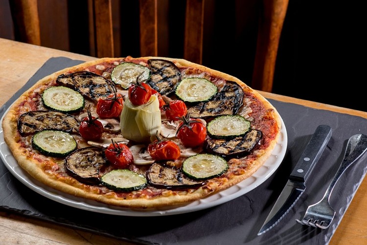 Pizza aux légumes du soleil