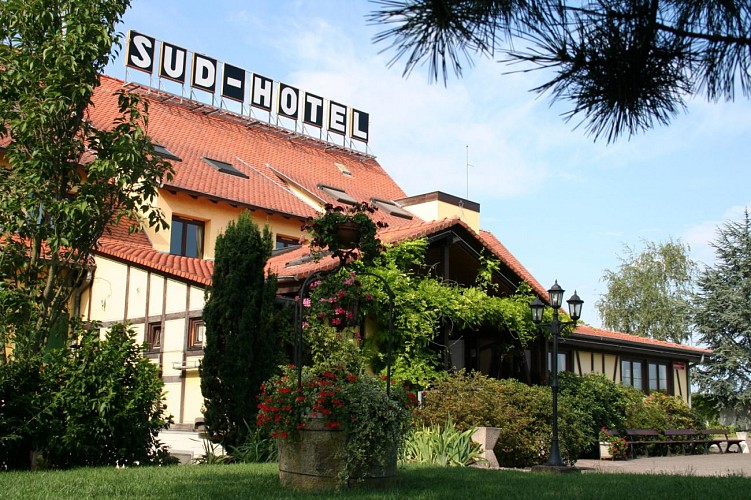 Hôtel-Restaurant 'Sud Hôtel'