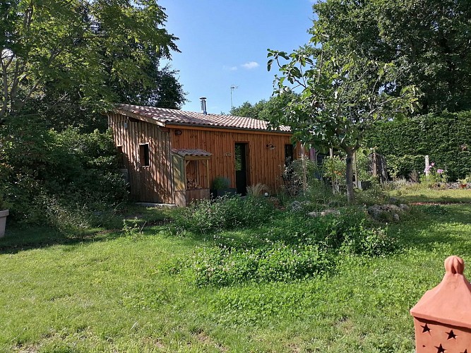 Le Cabanon au fond du jardin