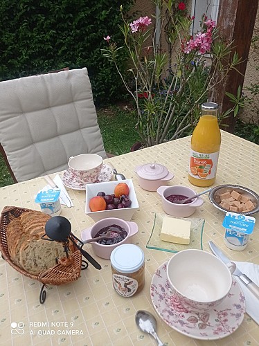 petit déj jardin