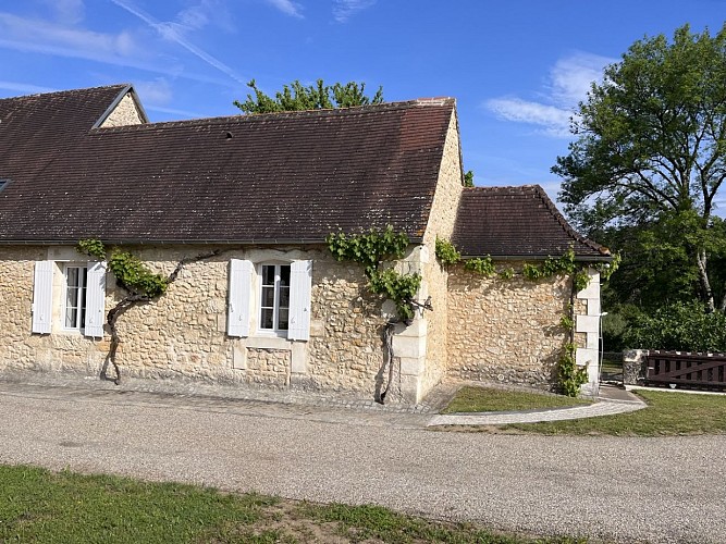 gite-les-trois-treilles-pierre-campsegret-tourisme-vallee-isle 2 2
