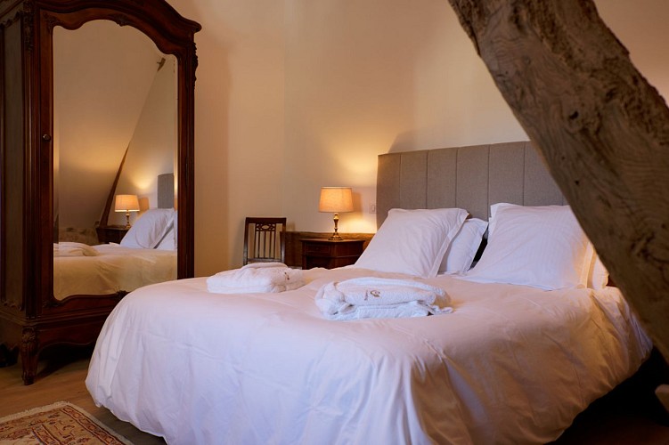 domaine-ecrin-lumiere-couchage-campsegret-tourisme 2