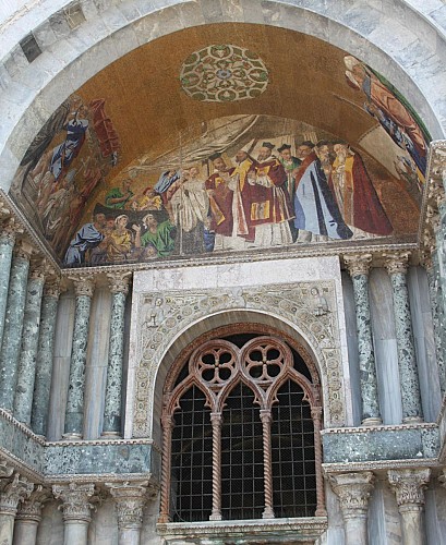La "Venise Byzantine": Visite guidée de la ville à pied & de la Basilique Saint-Marc (billet coupe-file) - en Français