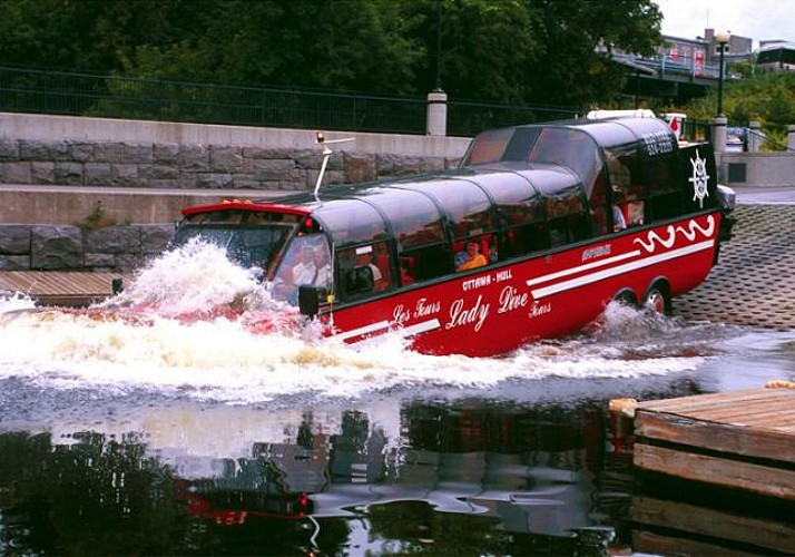Unusual Tour of Ottawa and Gatineau by Amphibus – Land and water tour