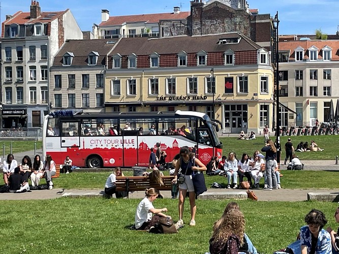 City-tour-par-un-beau-soleil-de-printemps- OTM