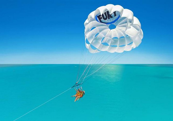 Gran Aventura en Key West: Crucero, buceo, parque acuático, paracaídas ascensional y Jet ski
