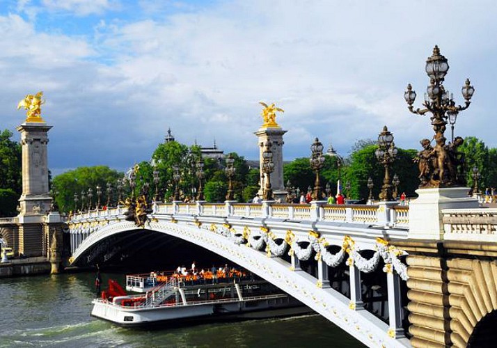 Tour de Paris en autocar et Croisière sur la Seine