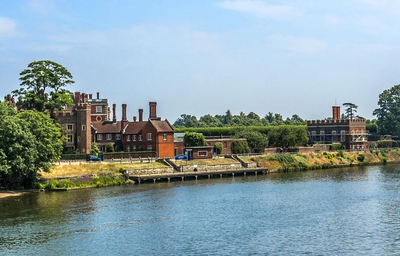 Promenade en vélo jusqu'au château de Hampton Court