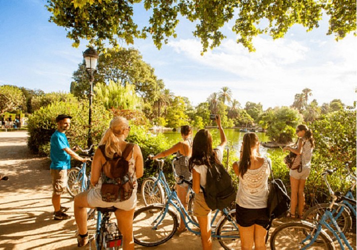 Guided Bike Tour of Barcelona's Historical and Artistic Sites