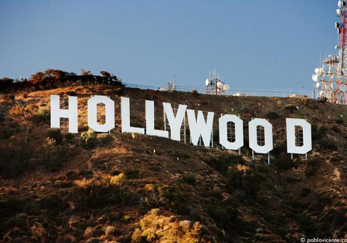 Caminata guiada de 6,4 km por las colinas de Hollywood durante la puesta de sol