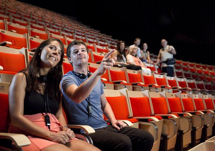 Guided tour of Sydney Opera House - In French or English