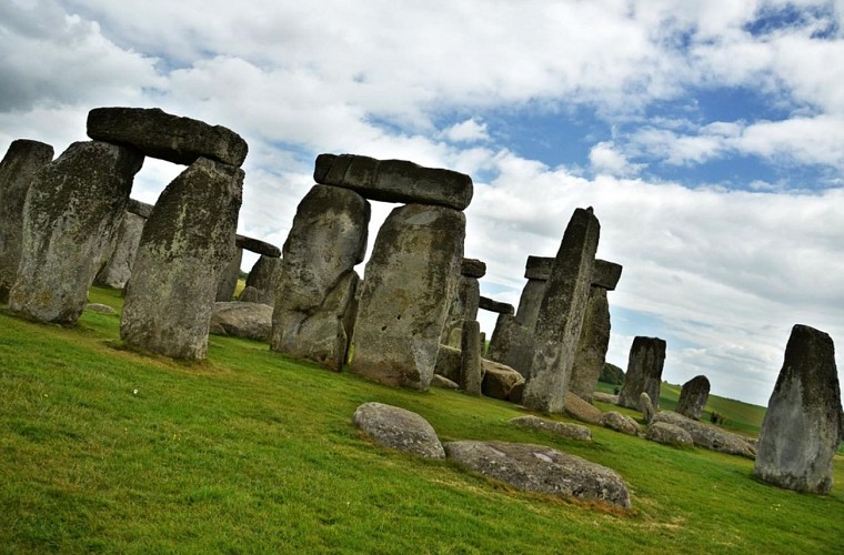 Freie Besichtigung von Stonehenge, mit Abfahrt in London am Nachmittag