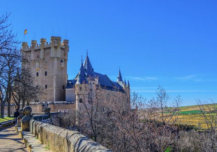 Ávila & Segovia: Small Group Guided Tour – leaving from Madrid