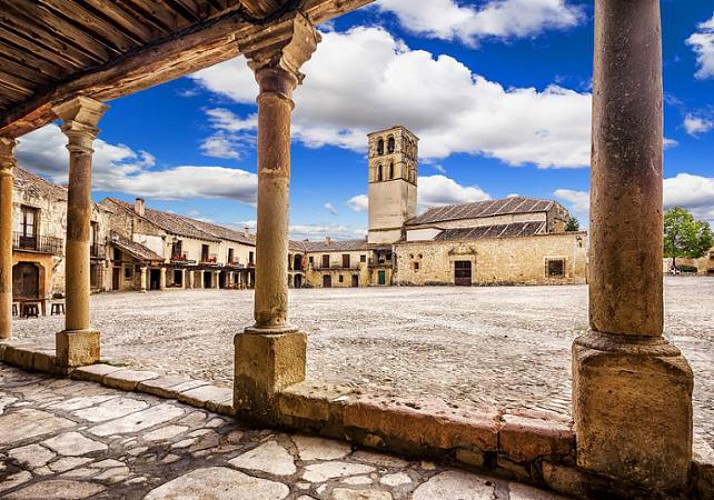 Escursione nella città medievale di Pedraza e Segovia - Tour VIP con partenza da Madrid