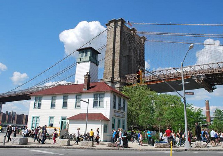 Guided Bike Tour of Brooklyn & Brooklyn Bridge in New York